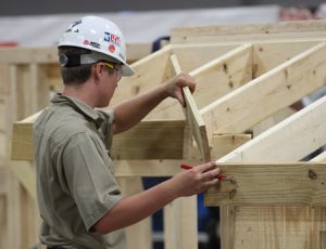 Top 5 Reasons to Become a Carpenter – Build Your Future